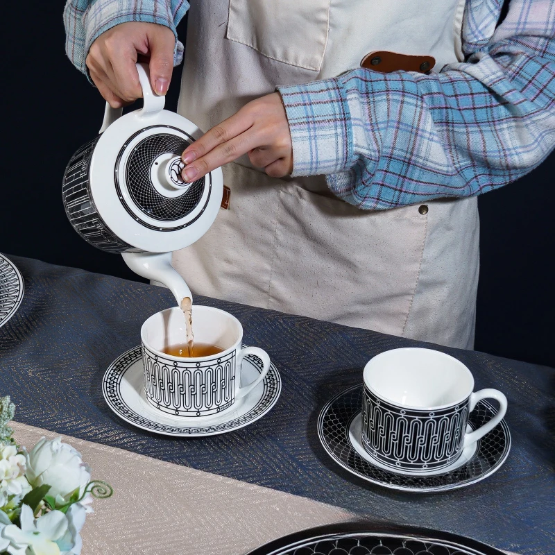 Tea Coffee Pot Set - طقم شاي بسيط على الطراز الأوروبي،